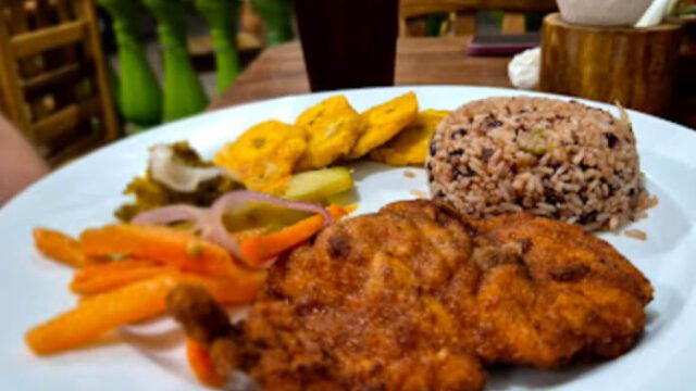 Como en Casa in the Market, San Juan del Sur