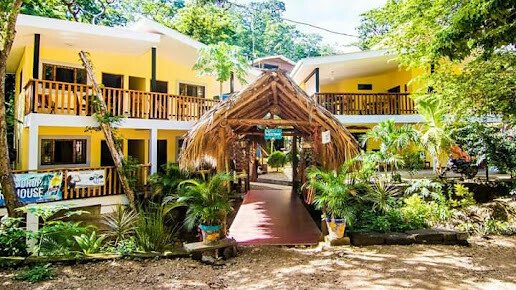 The Big Drop Surf House – Tranquil Surf Retreat Near Playa Maderas, San Juan del Sur
