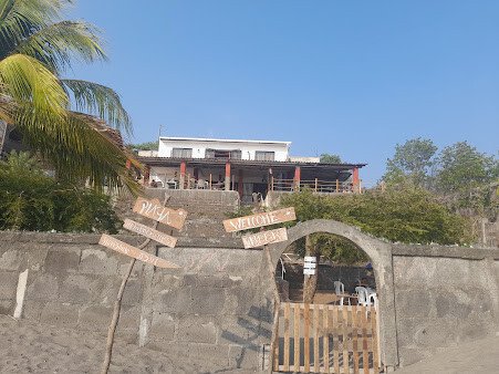 Hotel Horizonte Azul – Beachfront Tranquility in Casares, Nicaragua