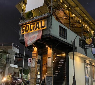 Social Pool & Patio – Rooftop roadside dining and cocktails in San Juan del Sur