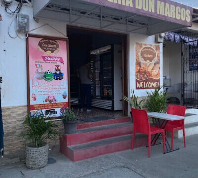 Exterior view of Panadería y Repostería Don Marcos in Rivas, Nicaragua