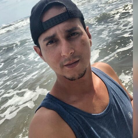 Jordy Gutierrez offers both local taxi service and dedicated airport runs between San Juan del Sur and Managua Airport.