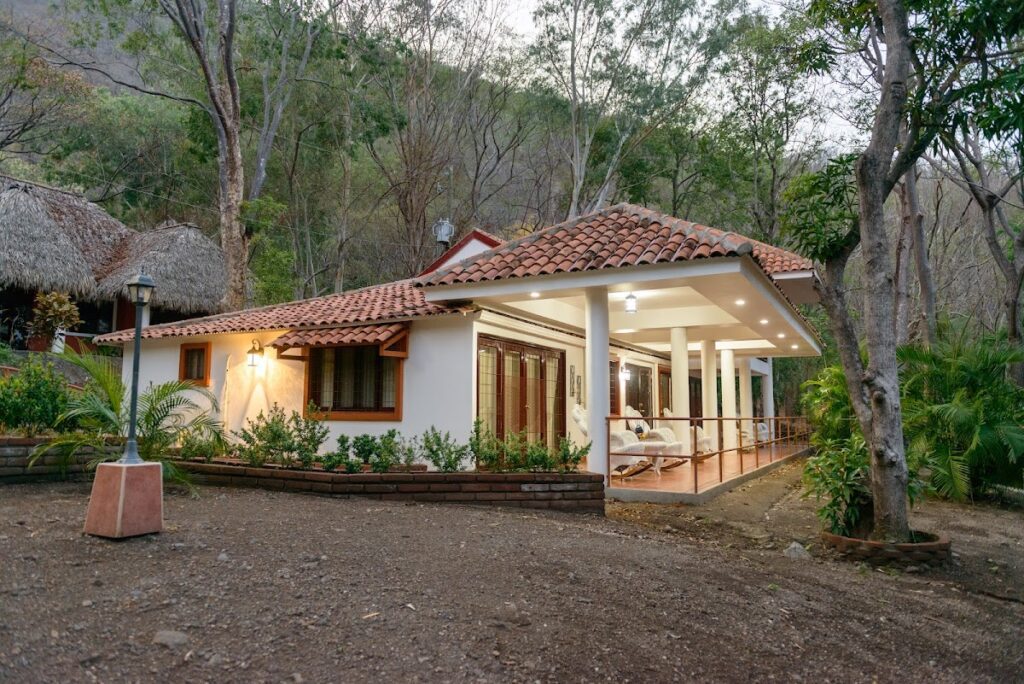 Apoyo Resort & Conference Center