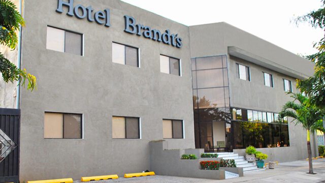 Hotel Brandt Ejecutivo Colonial Los Robles