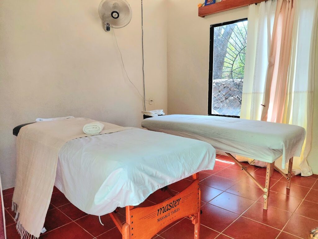 Alexandra massage