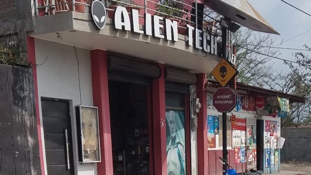 Alien Tech