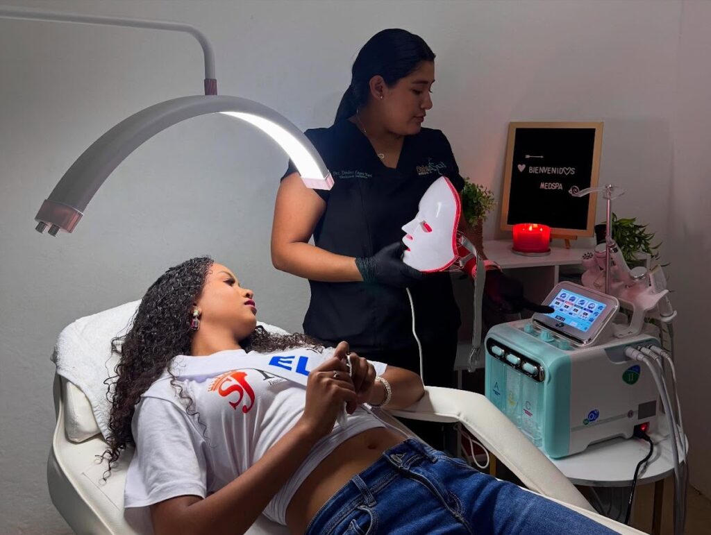 Bahía Azul MedSpa – Dermatología y Estética Avanzada SJS