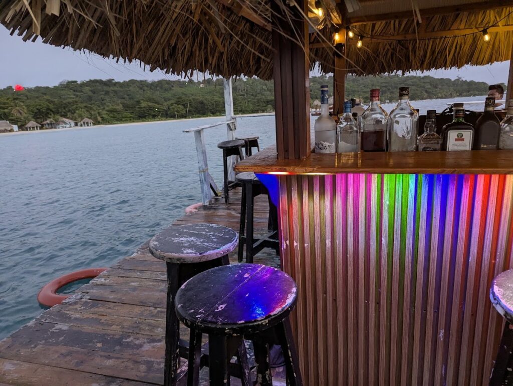 Bit Coin Island Bar