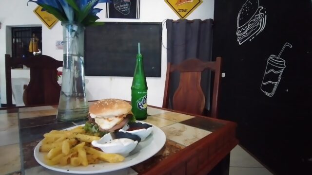 Cafetín Y Pizzeria “ENTRE AMIGOS”