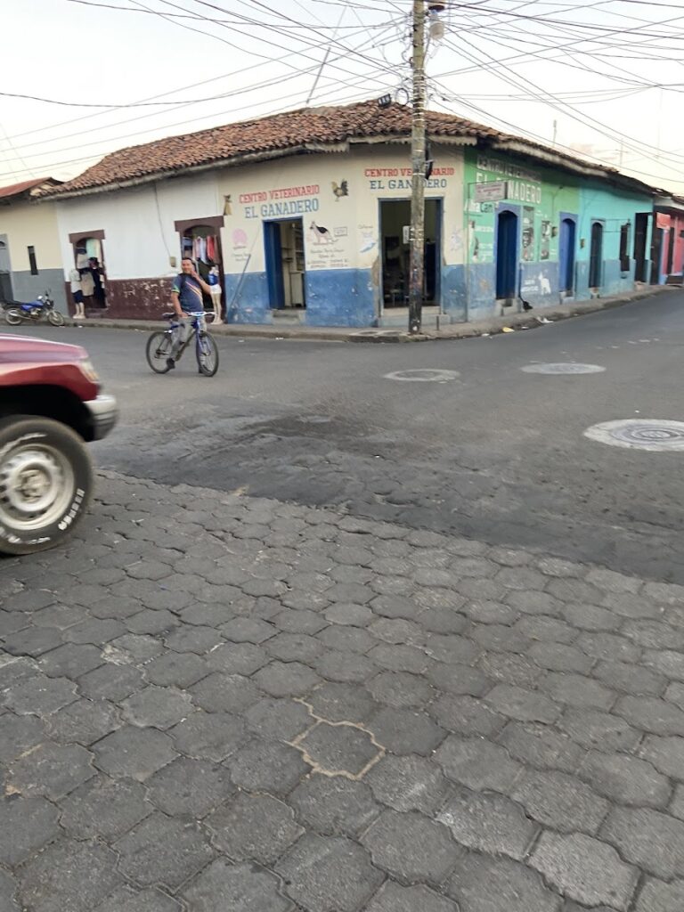 Centro Veterinario El Ganadero