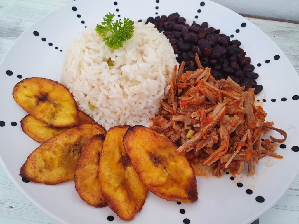 ISA’S AREPAS