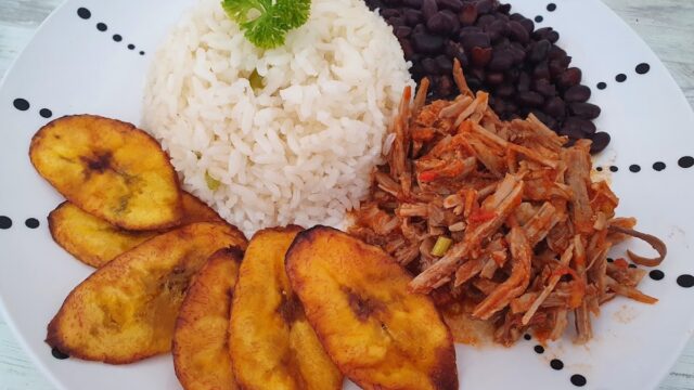 ISA’S AREPAS