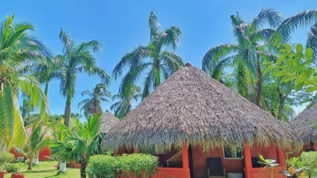 Paraiso Beach Hotel