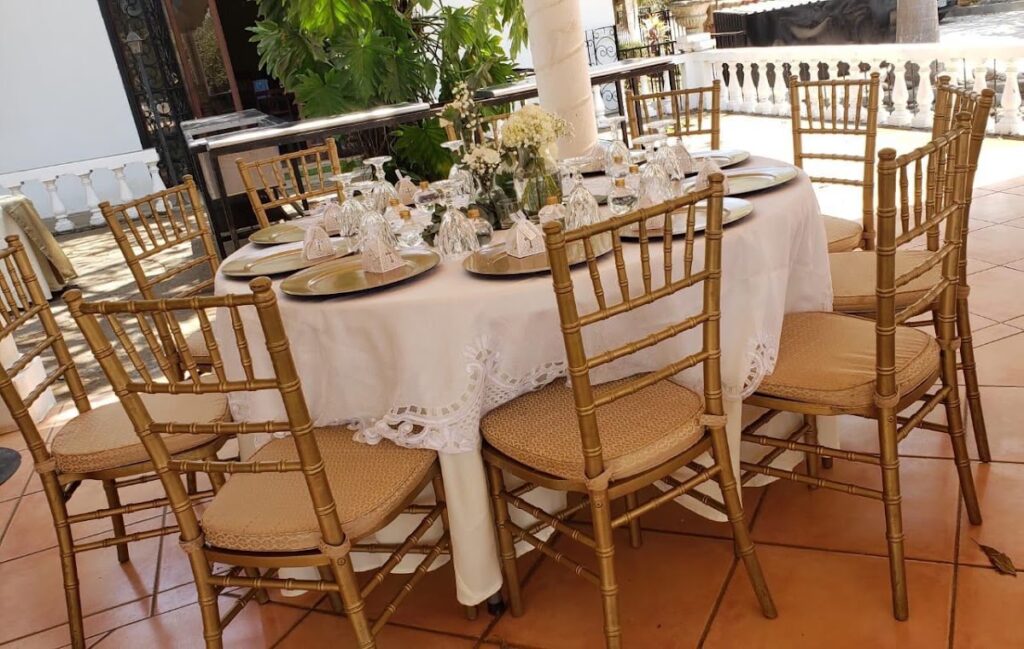 RAPIFIESTA BANQUETES