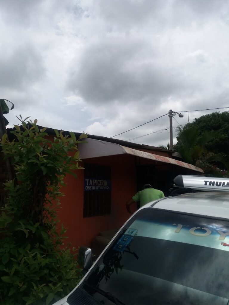 Tapicero Rivas