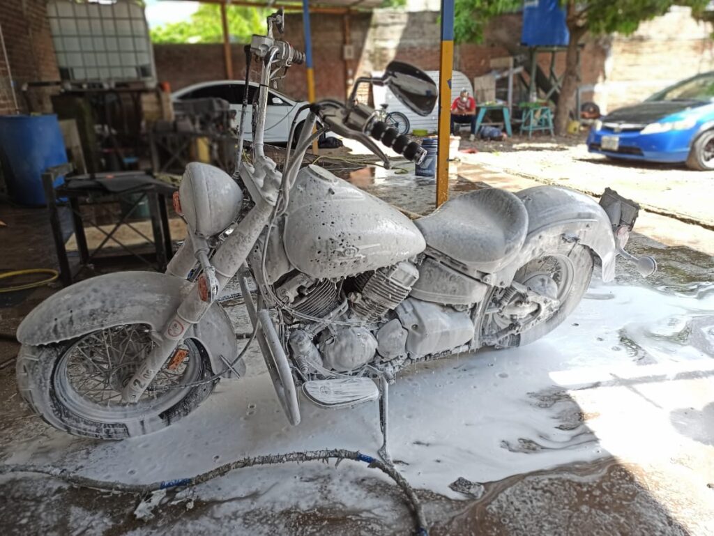 Autolavado y taller de mecánica Toruño